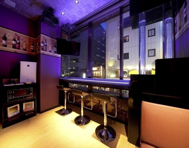 room1.jpg
